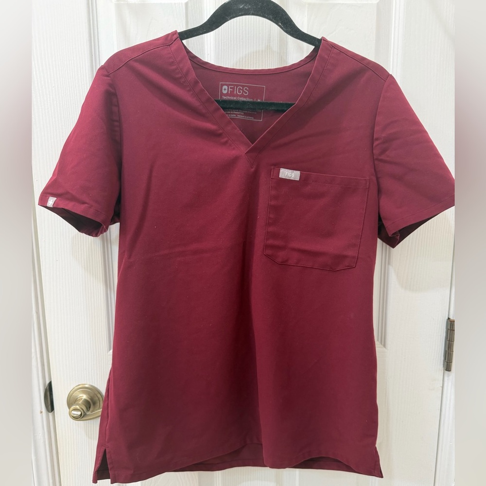 Figs Catarina Burgandy V-Neck Scrub Top